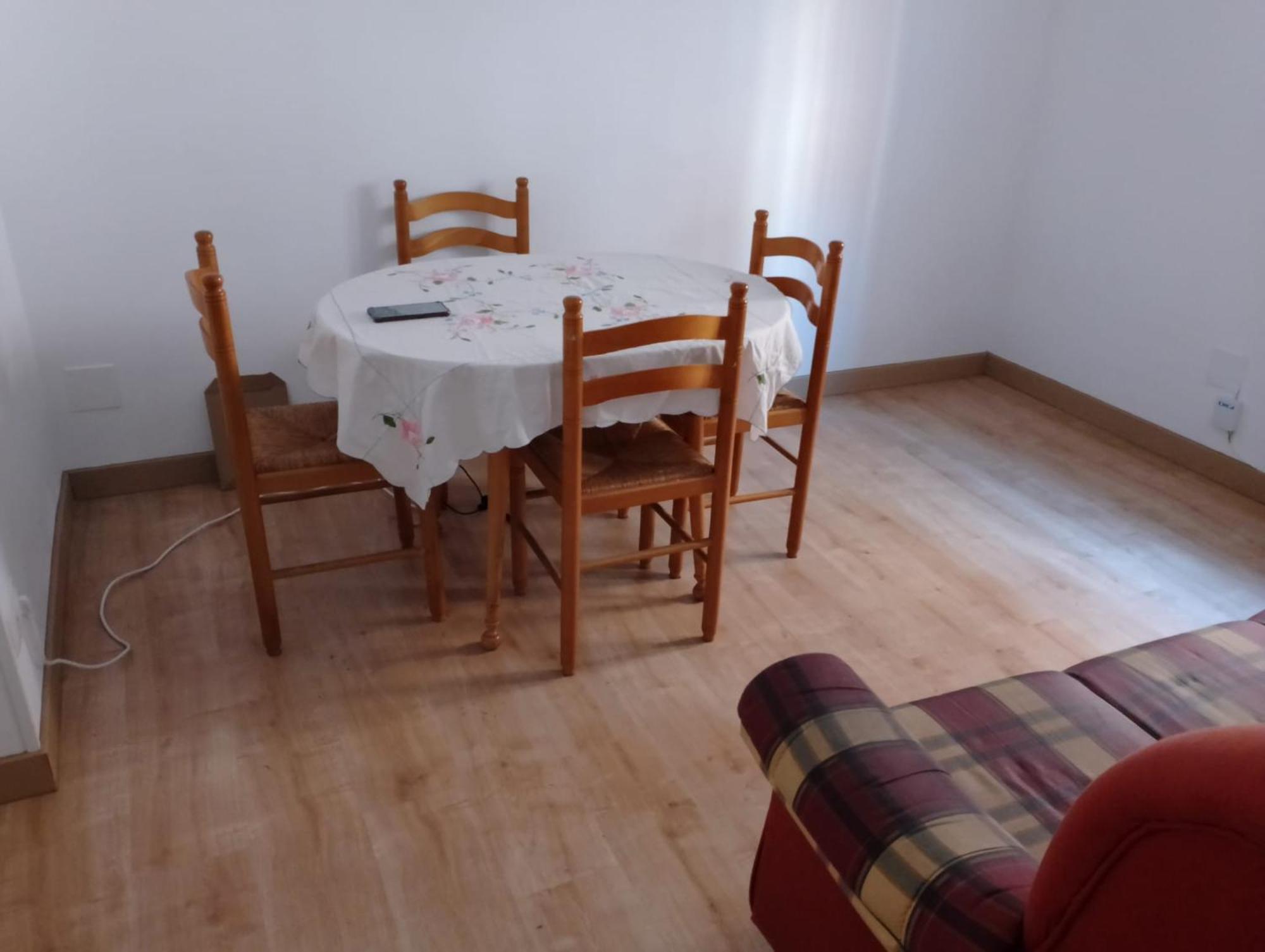Habitacion En Piso Compartido มาดริด ภายนอก รูปภาพ