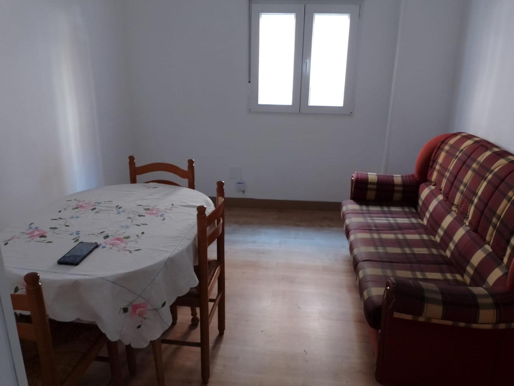 Habitacion En Piso Compartido มาดริด ภายนอก รูปภาพ